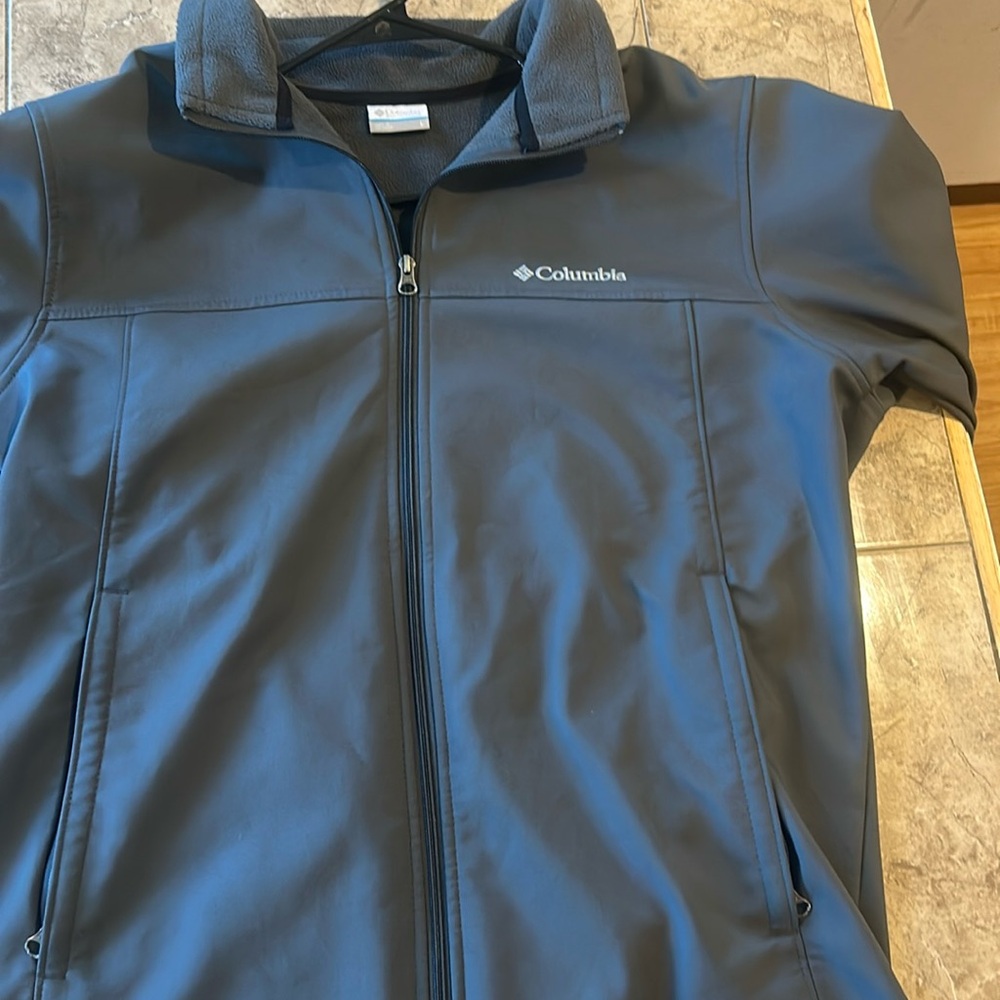 Large Gray Softshell Ascender Ascender Jacket - image 1